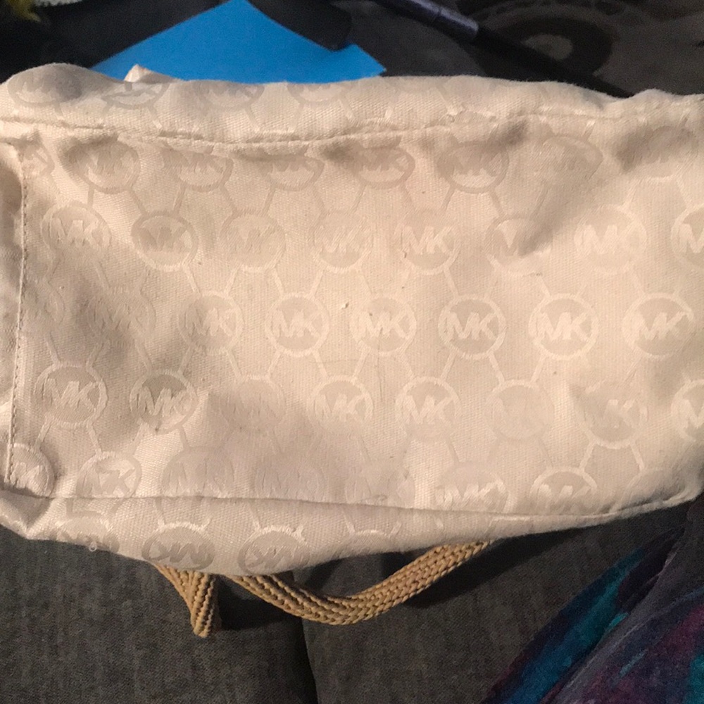 Mk purse